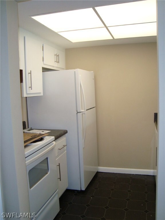 3706 Broadway unit 23, Fort Myers, FL 33901 - photo 2