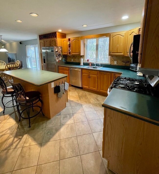 2 Tucker Ln, Foxboro, MA 02035 - photo 7