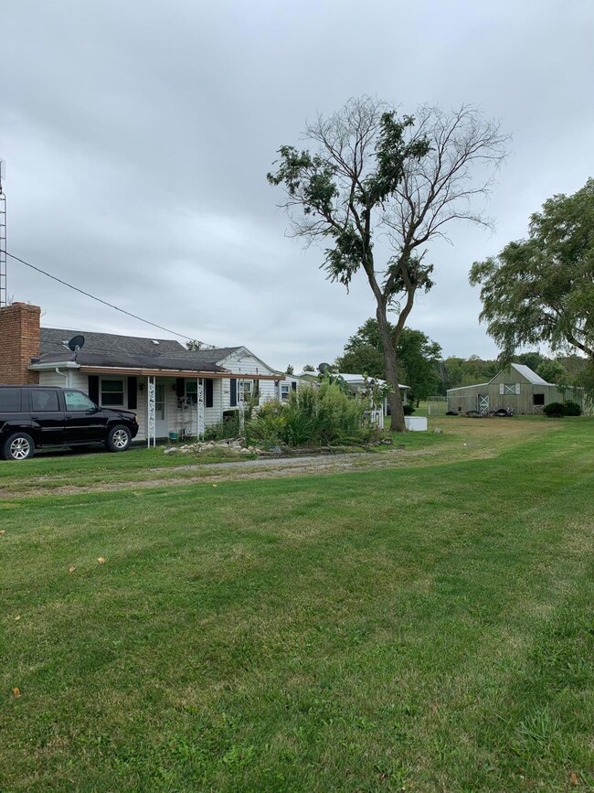 2070 Bowman Rd, Lima, OH 45804 - photo 3