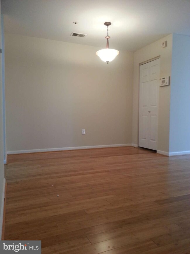 8909 Rusland Ct, Fort Washington, MD 20744 - photo 3