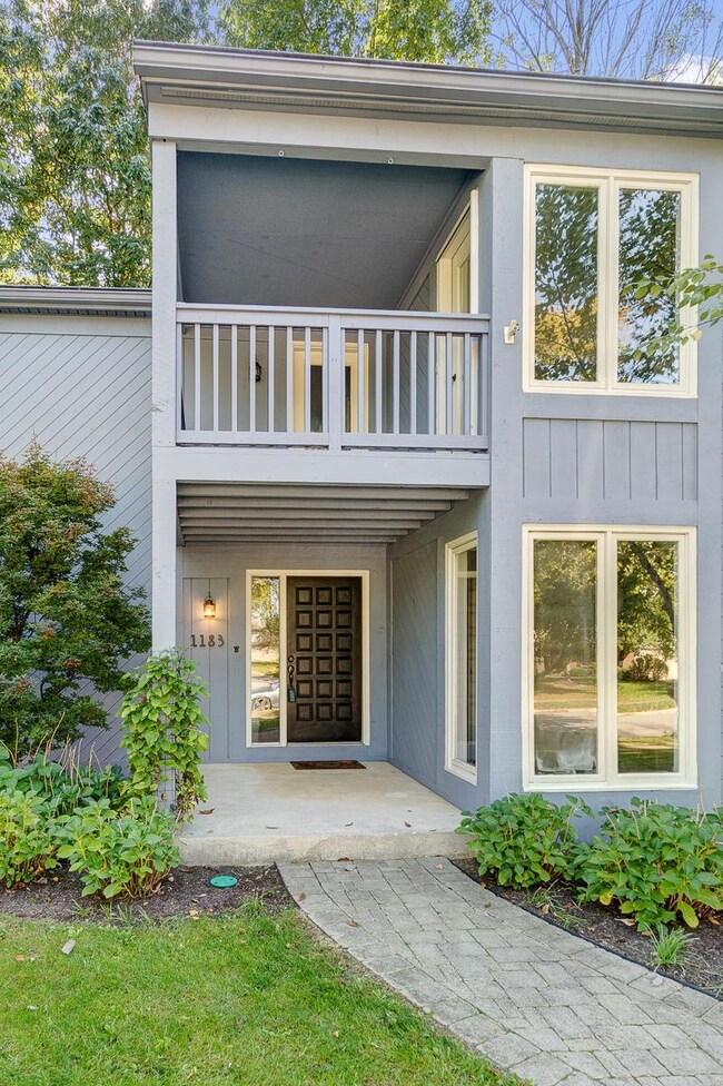 Exterior Entry