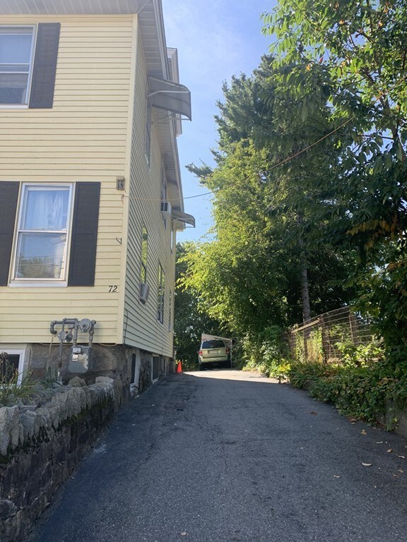 72 Lynn St, Lawrence, MA 01843 - photo 2