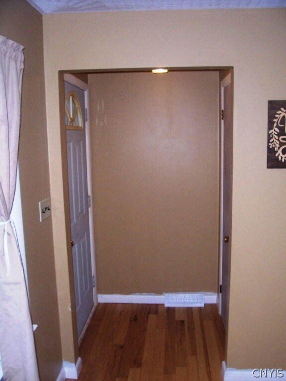 Entry Foyer With Closet