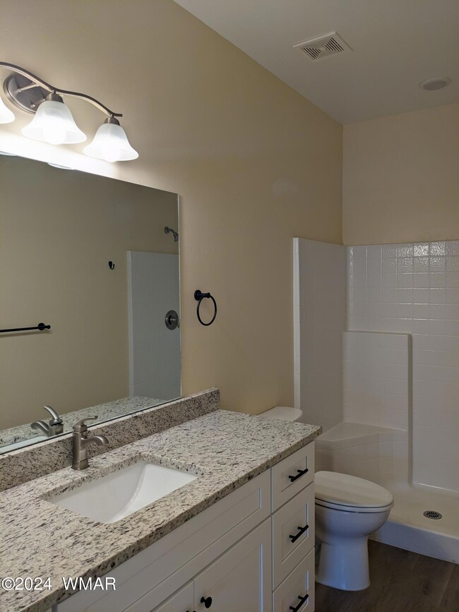 PXL_20240723_213439743