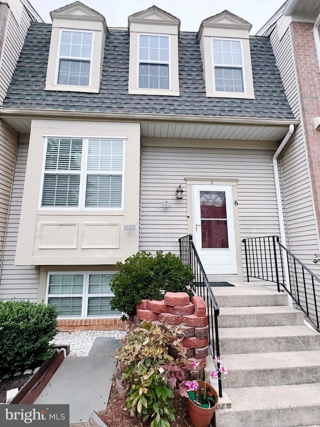 6 Lazy Hollow Way, Gaithersburg, MD 20878 - photo 2