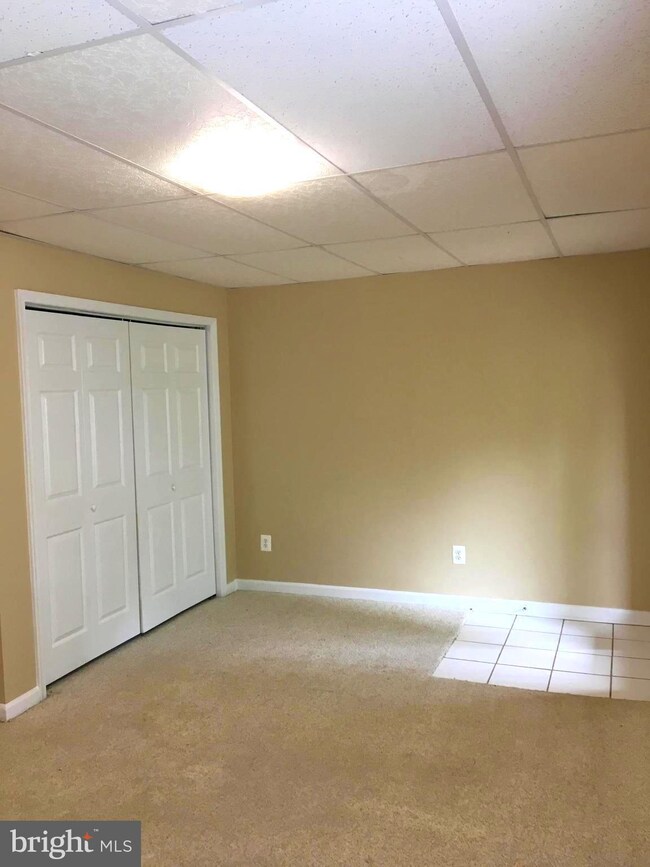 305 Mcdaniel Dr, Purcellville, VA 20132 - photo 4