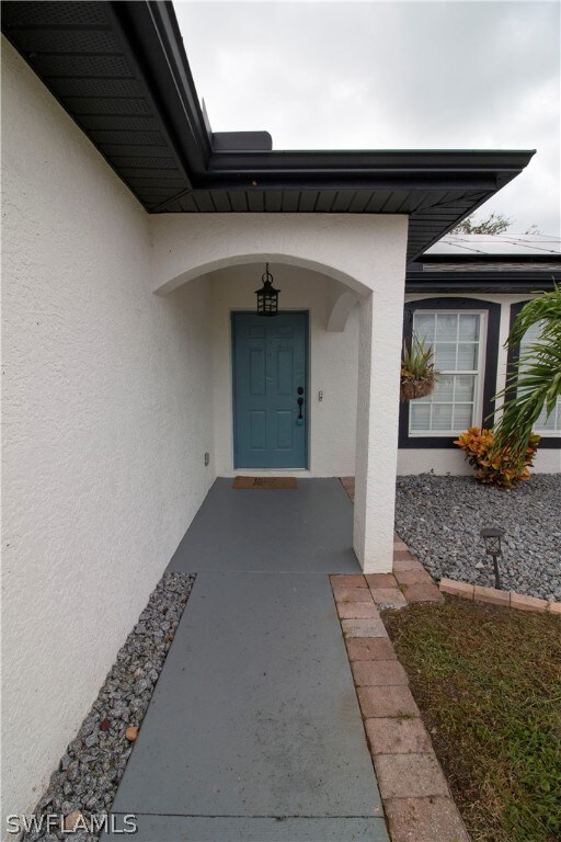 2800 NE 2nd Ave, Cape Coral, FL 33909 - photo 2