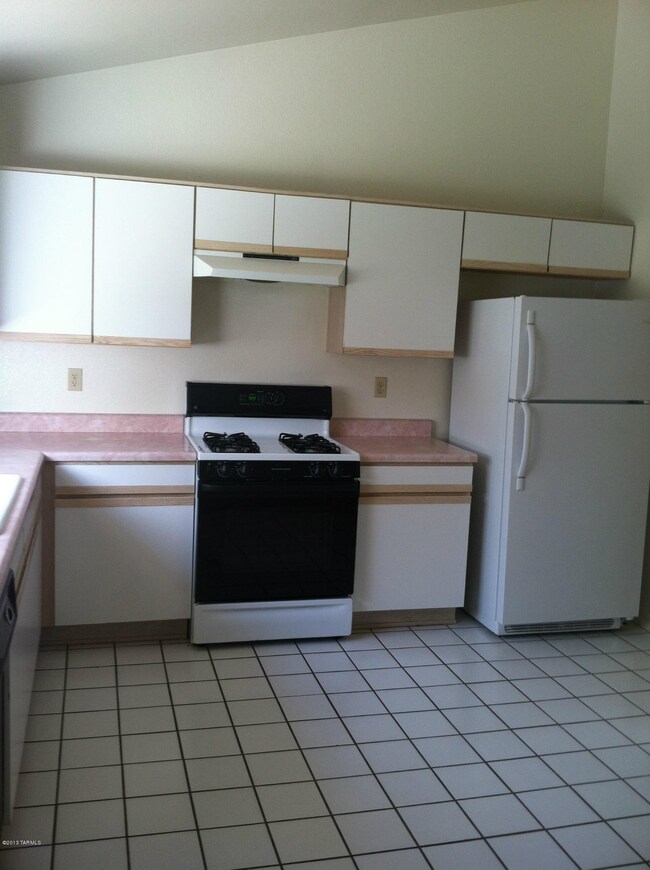 Fireopal kitchen 2