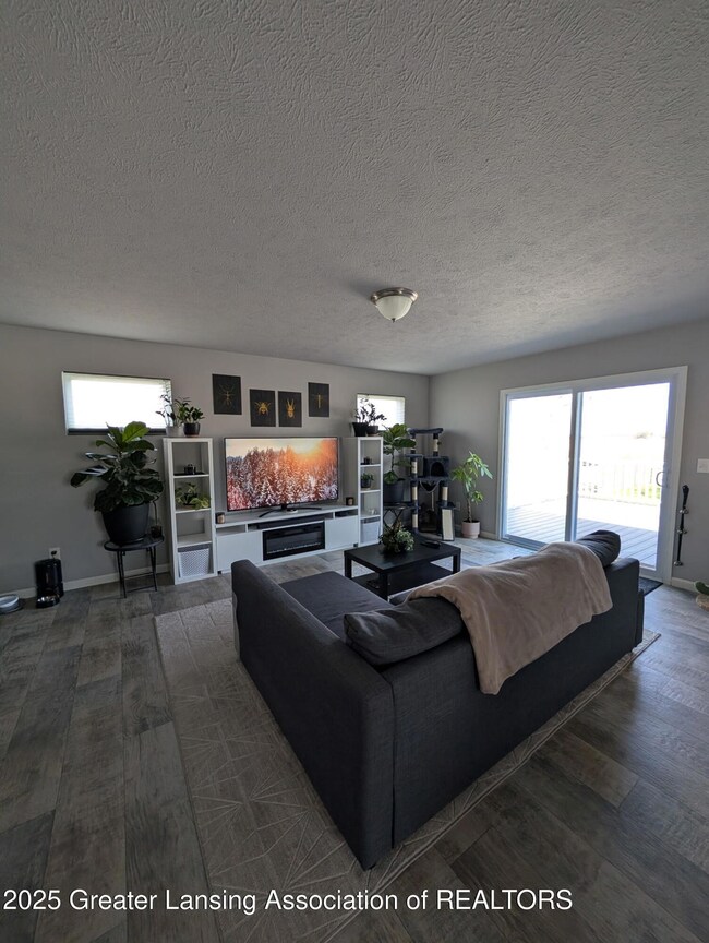 LivingRoom4