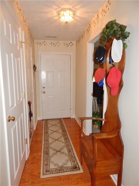 1027 Ebony Cir, Franklin, IN 46131 - photo 3