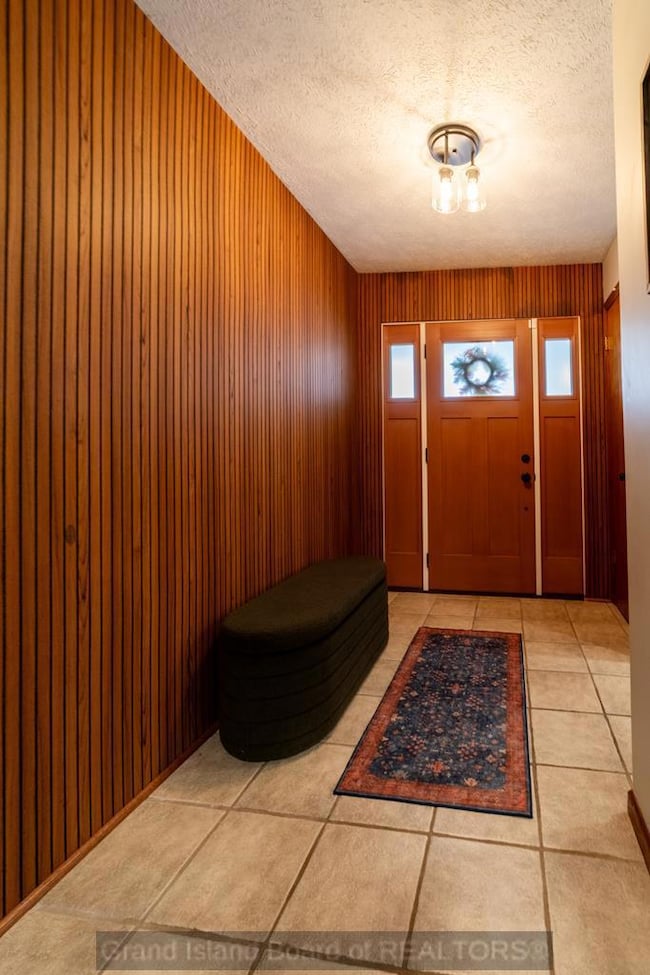 2516 Arrowhead Rd, Grand Island, NE 68801 - photo 5