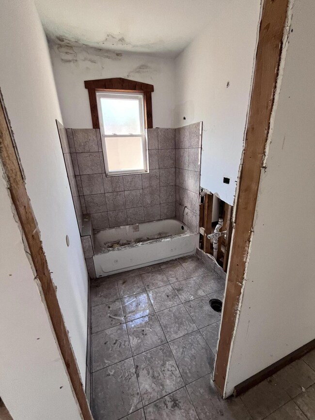 1346 Van Buren St, Gary, IN 46407 - photo 6