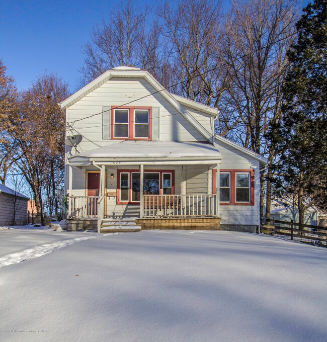 1028 Lenore Ave, Lansing, MI 48910 - photo 2