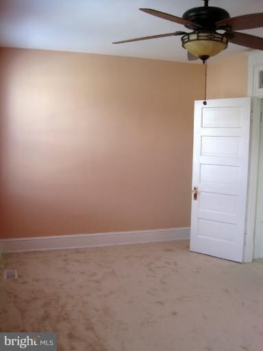 603 Girard St NE, Washington, DC 20017 - photo 4