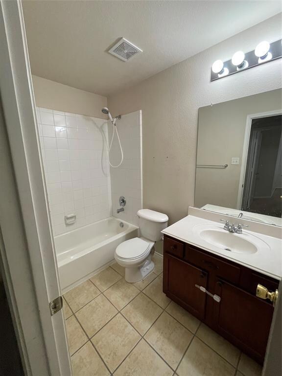 409 Oxford Dr, Wylie, TX 75098 - photo 2