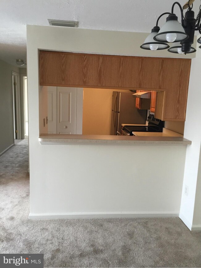 200 Oak Leaf Cir unit J, Abingdon, MD 21009 - photo 5