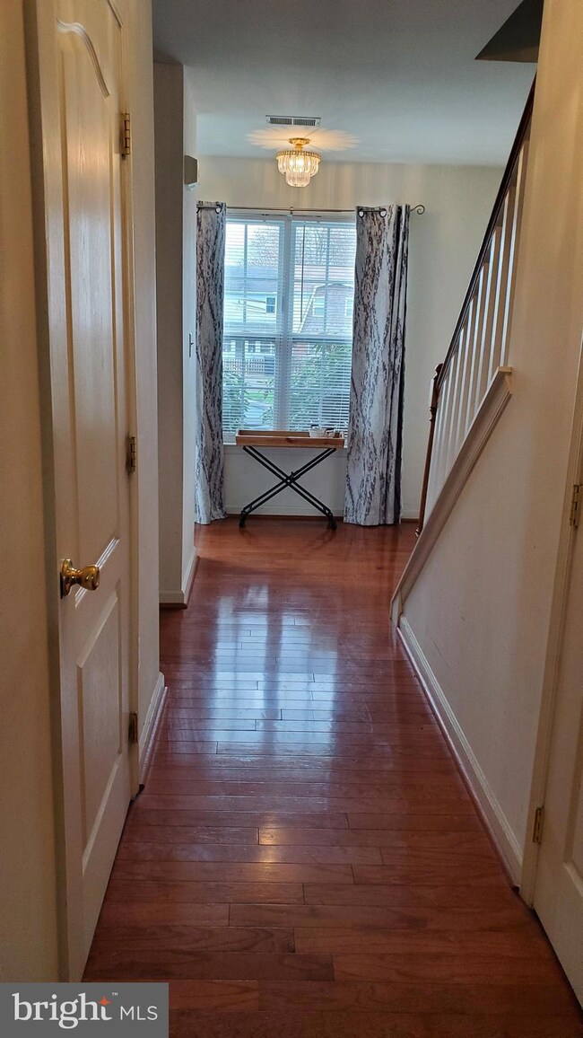 368 Willow Dr, Elkton, MD 21921 - photo 2