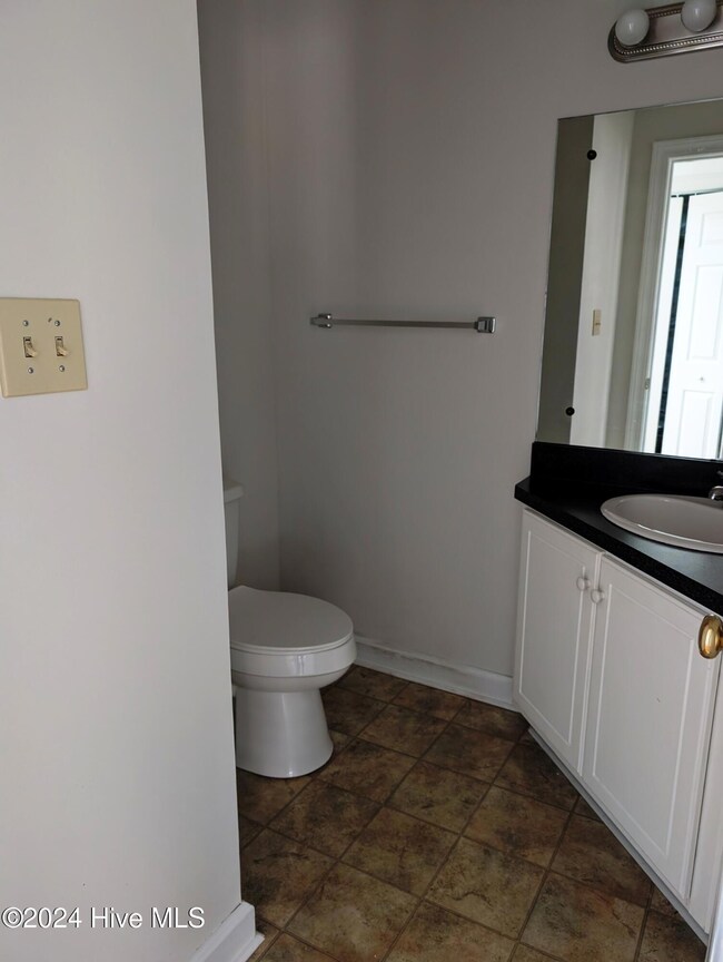 2407#3 Horton Blvd new (6)