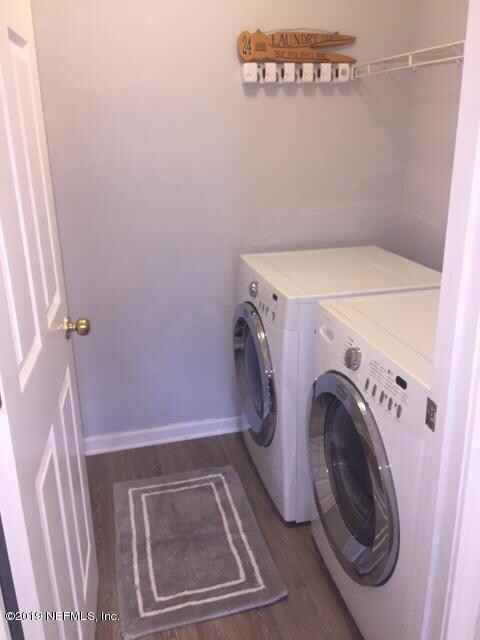 2386 Villanova Cir, Jacksonville, FL 32218 - photo 7