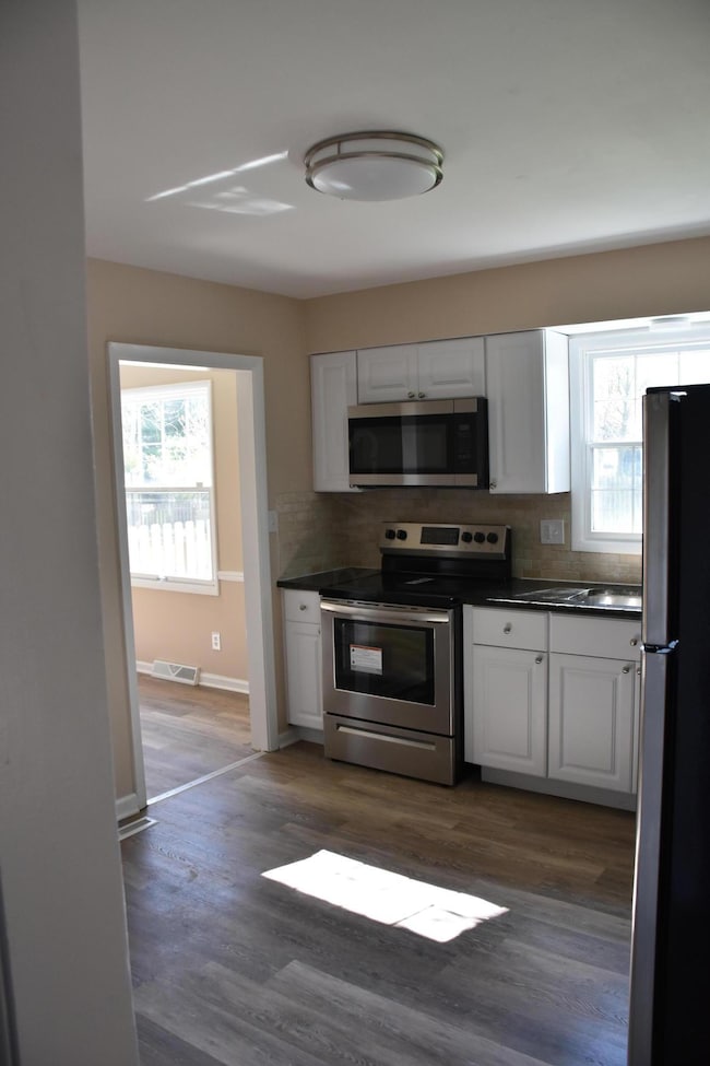 6420 Peardale Rd E, Columbus, OH 43229 - photo 7