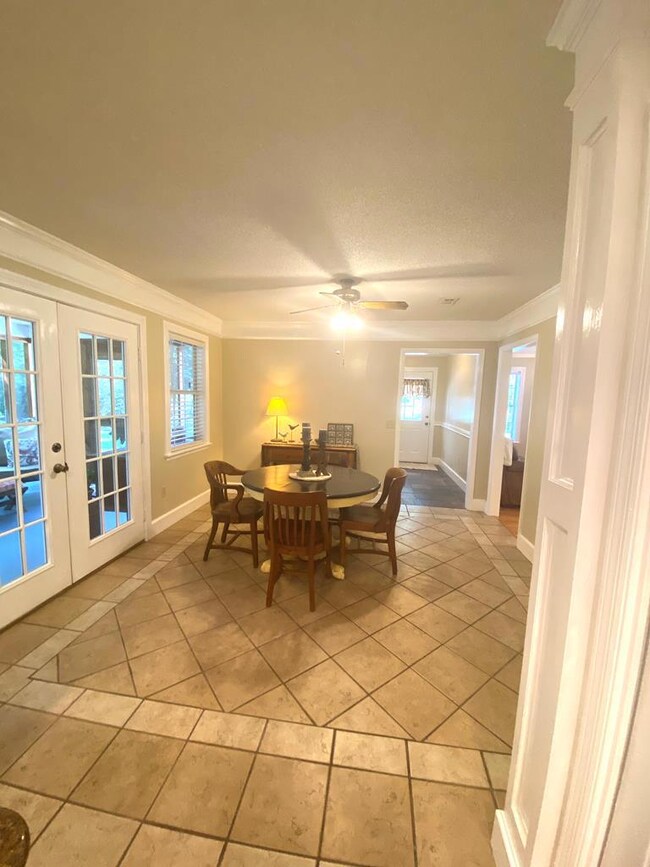 2118 Deer Run Cir, Tifton, GA 31793 - photo 6