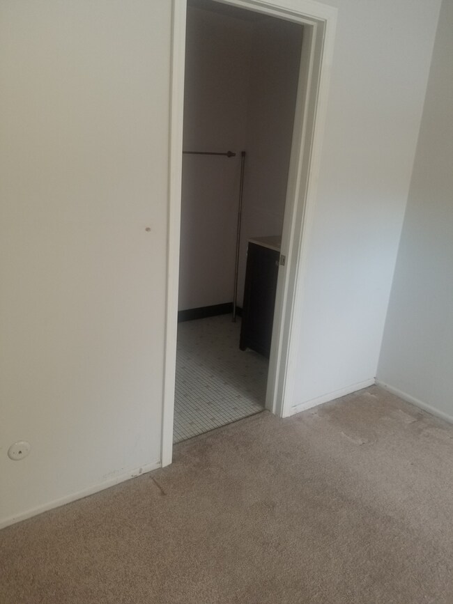 Brookwood Condos unit 116, Rolling Meadows, IL 60008 - photo 2