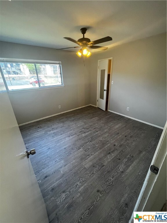 610 Bracewood Cir unit C, San Marcos, TX 78666 - photo 4