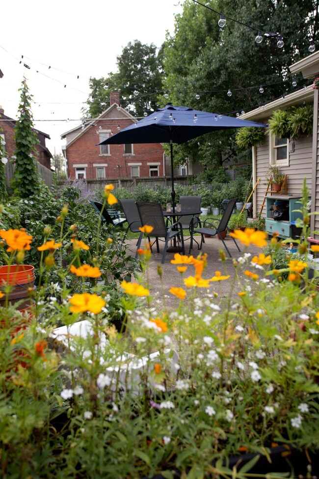 451 Elsmere St, Columbus, OH 43206 - photo 5