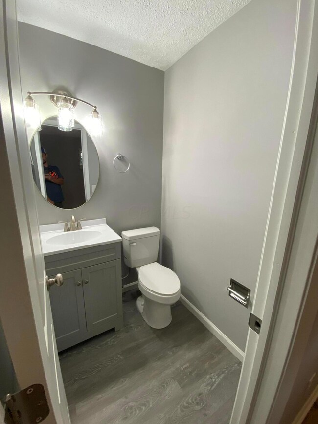 1210 Westphal Ave, Columbus, OH 43227 - photo 6