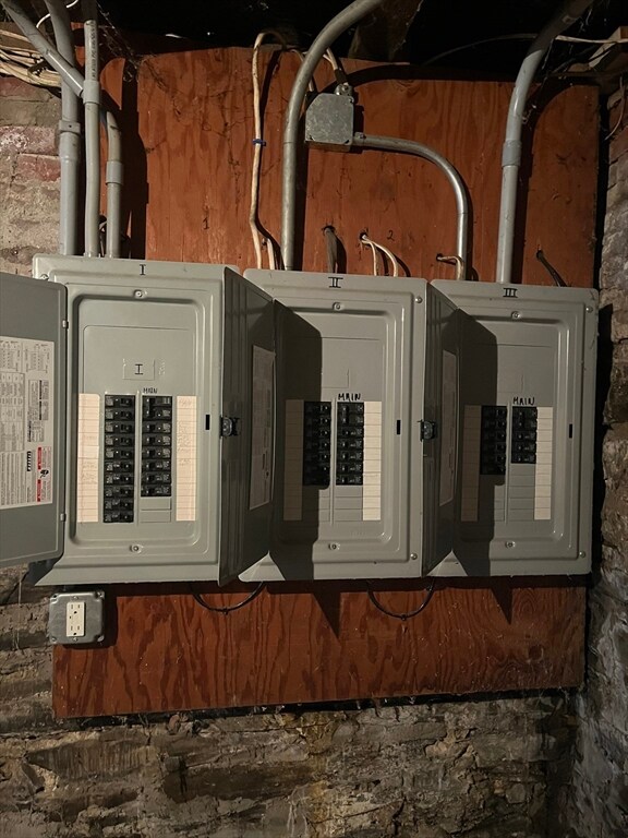 71 Mystic St, Arlington, MA 02474 - photo 4