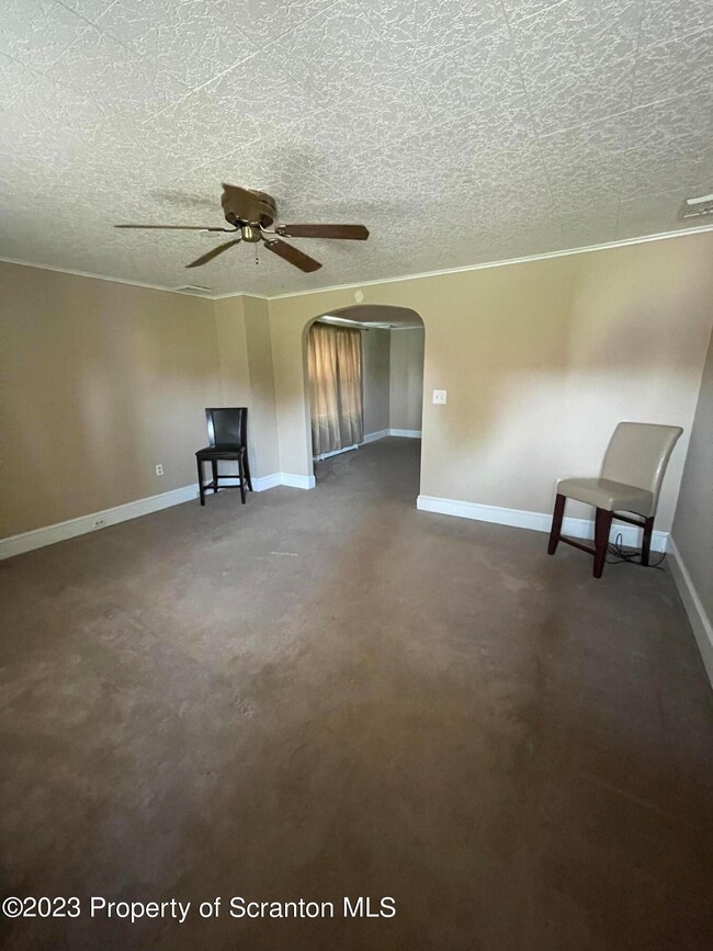 530 N Washington St, Wilkes Barre, PA 18705 - photo 3