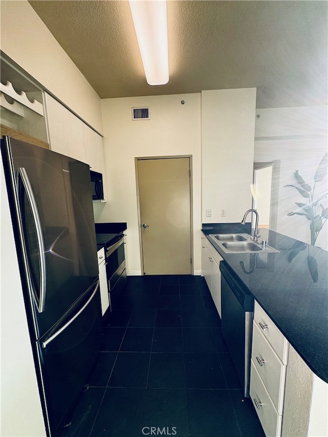 Aqua Condominiums unit 418, Long Beach, CA 90802 - photo 5