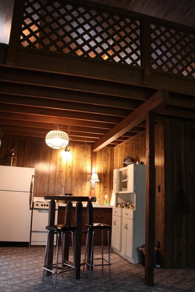 8920 S Hayes Rd, Baldwin, MI 49304 - photo 6