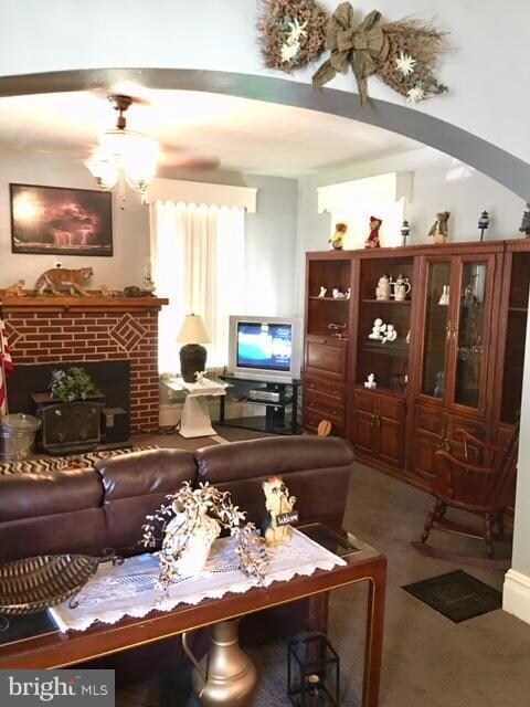 452 W Queen St, Chambersburg, PA 17201 - photo 5