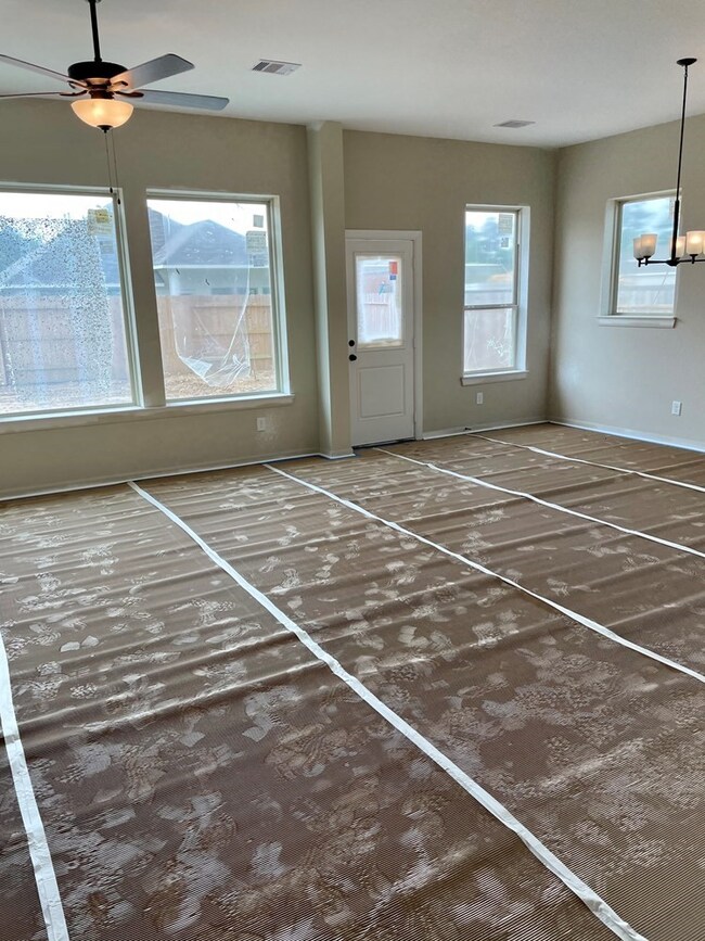 11407 Liger Dr, Tomball, TX 77375 - photo 2