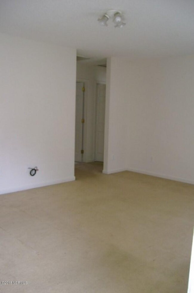 243b Lakewood Dr, Jacksonville, NC 28546 - photo 6