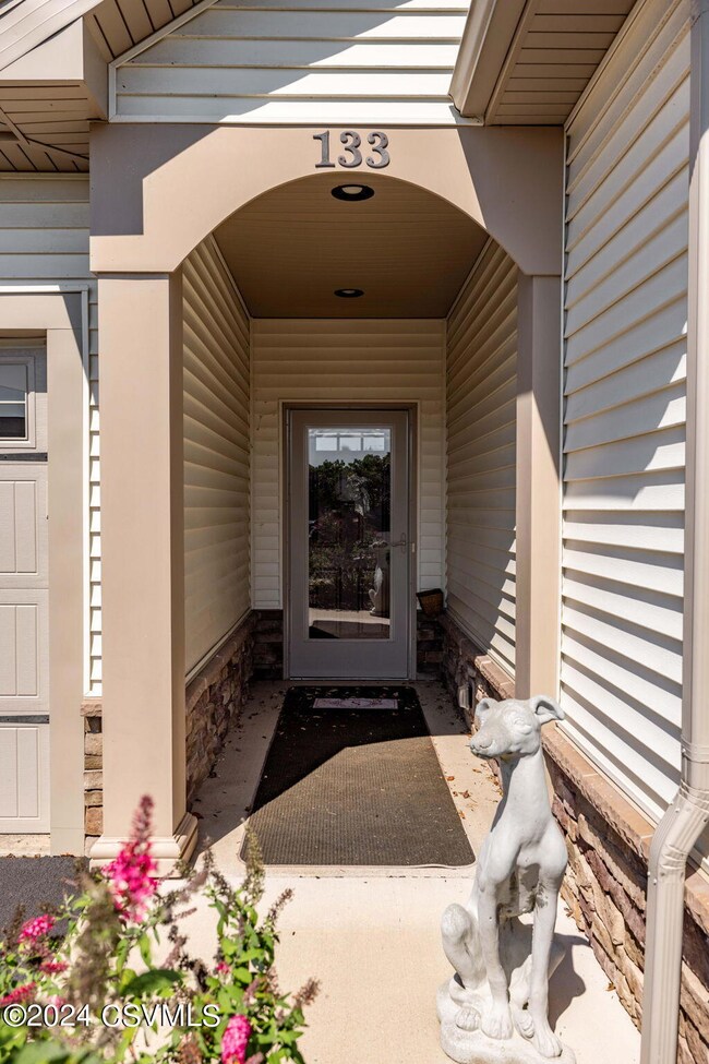 133 Briarcliff Ct, Milton, PA 17847 - photo 7