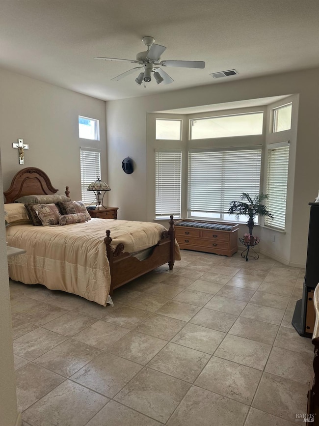 1074 Waterwood Dr, Rio Vista, CA 94571 - photo 4