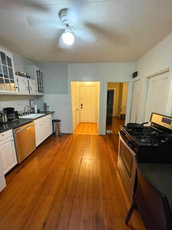 334 Hurley St unit 3, Cambridge, MA 02141 - photo 2