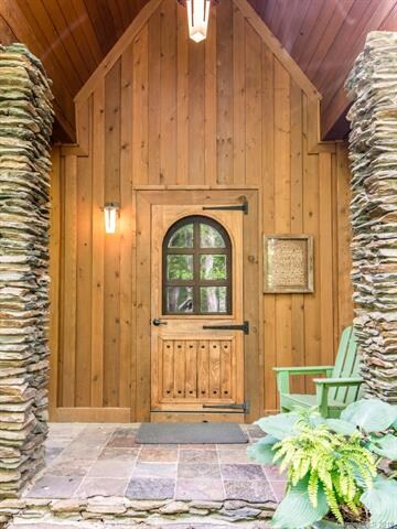 Magical front door!