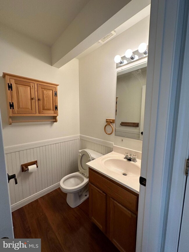 1238 Splashing Brook Dr, Abingdon, MD 21009 - photo 6