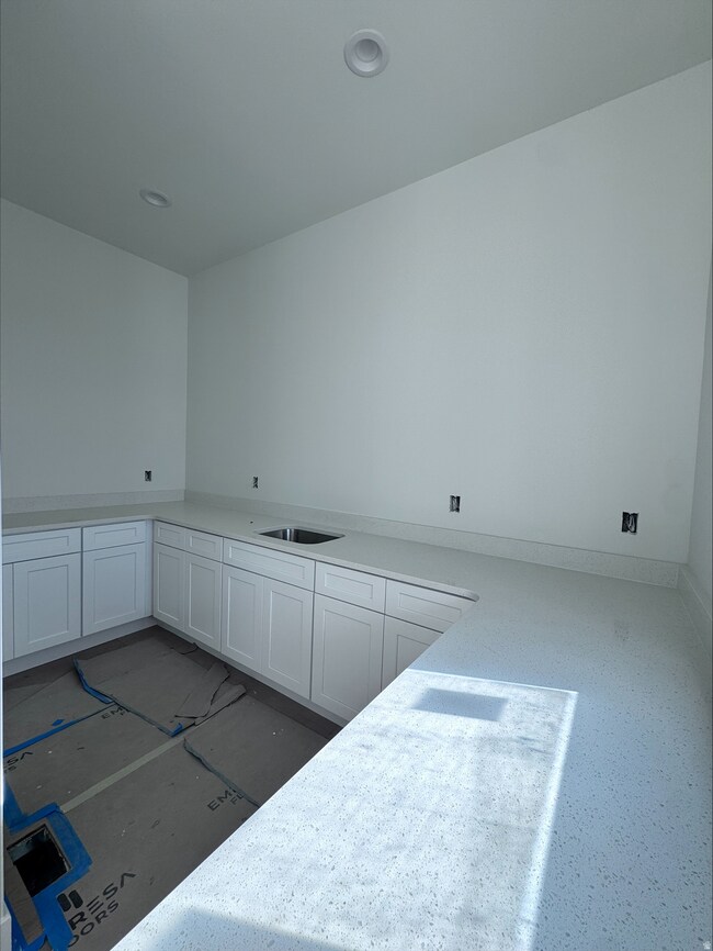 1659 W Boxwood Dr unit 109, Lehi, UT 84043 - photo 7