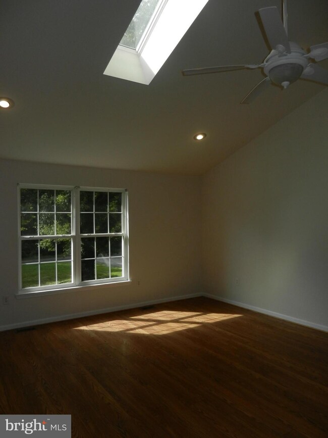 5665 River Rd, Bryans Road, MD 20616 - photo 5