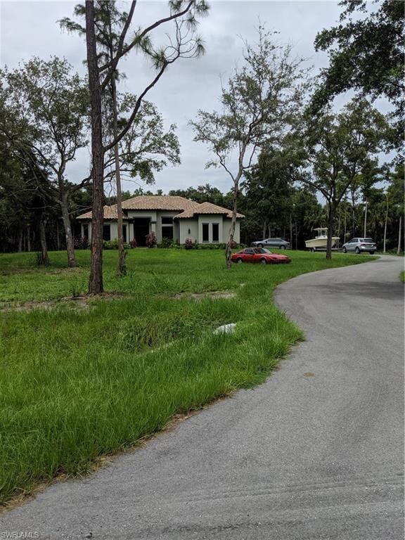 BRAND NEW HOUSE JUST WEST OF 5 ACRE LOT .