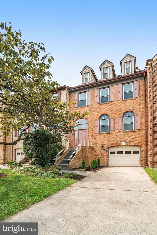 5974 Wescott Hills Way, Alexandria, VA 22315 - photo 2