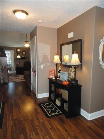 202 Jordan Ave, Shelbyville, TN 37160 - photo 2