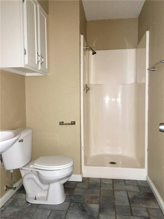 800 Lapwing Rd, Edmond, OK 73003 - photo 5