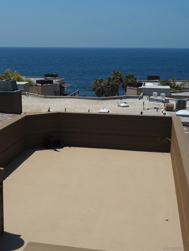 350 Prospect St unit 4, La Jolla, CA 92037 - photo 3