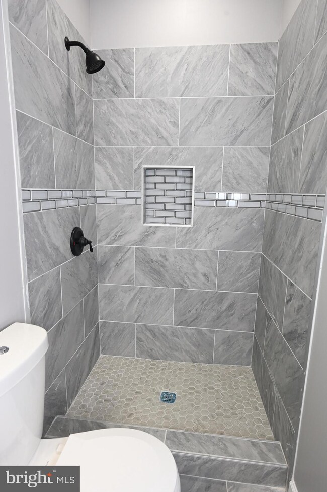 835 N Patterson Park Ave, Baltimore, MD 21205 - photo 4