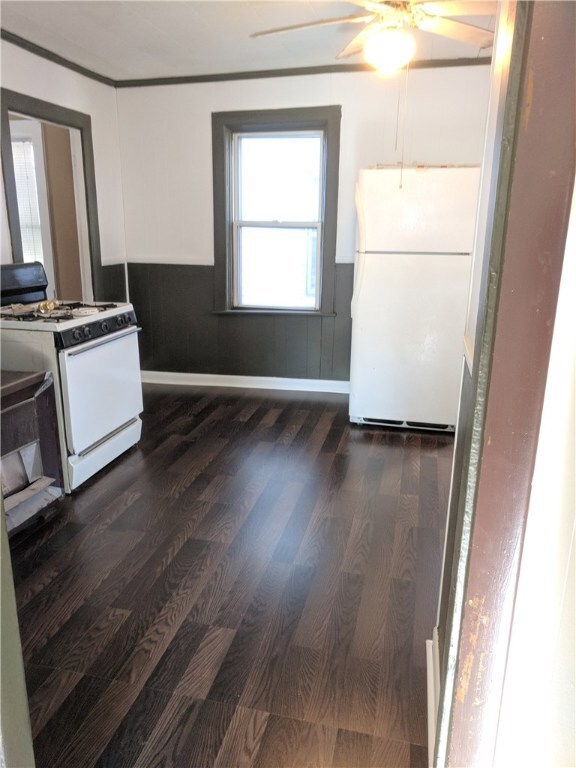 127 Gaulin Ave unit 1, Woonsocket, RI 02895 - photo 3